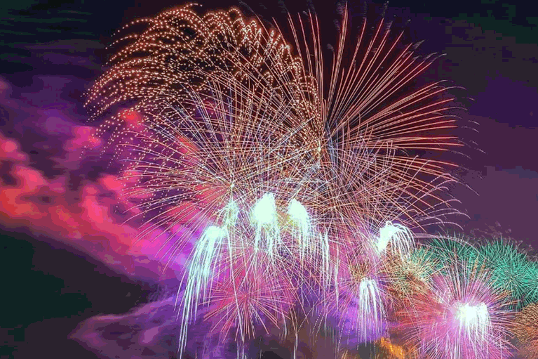 Профессиональная пиротехника ОПТОМ Астрахань  | astrahan.salutsklad.ru